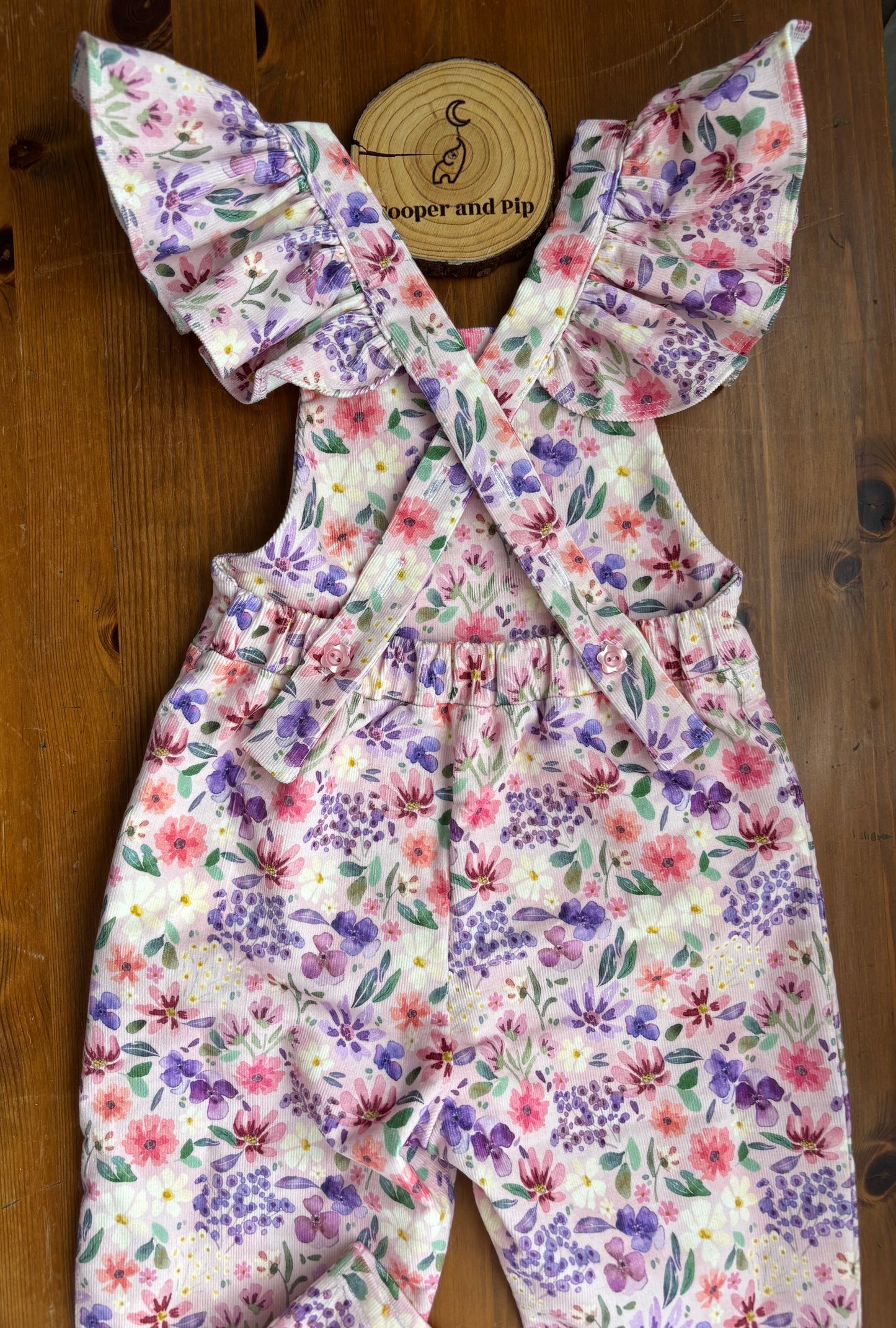 Cross back ruffles dungaree Printed corduroy