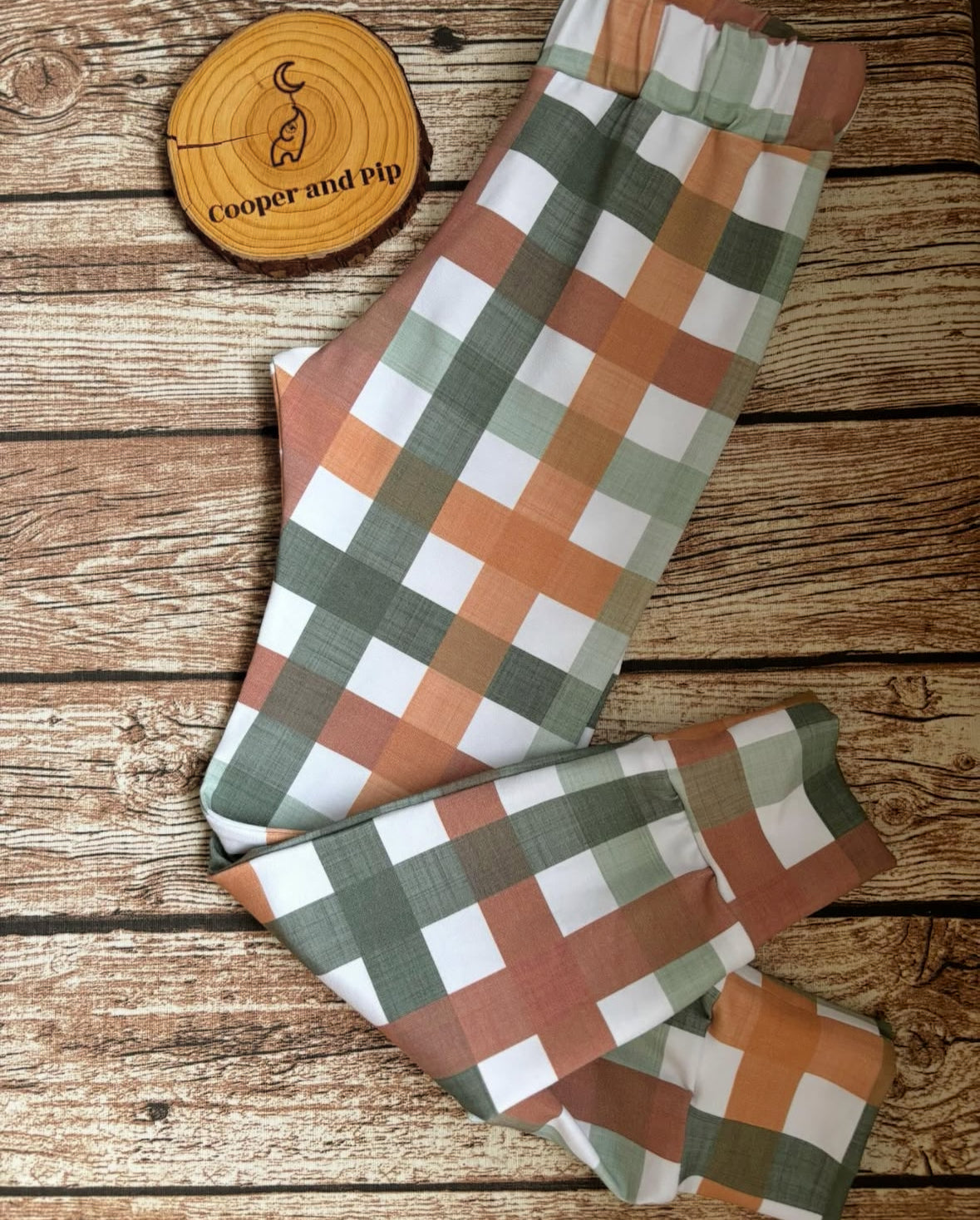 Leggings-in the garden