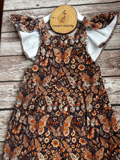 Cross back ruffles dungaree Printed corduroy