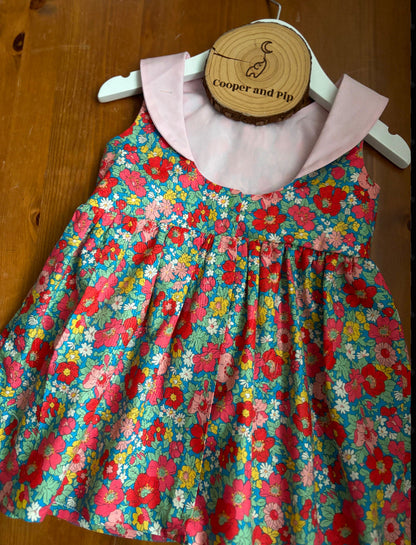 Dresses-Haunt